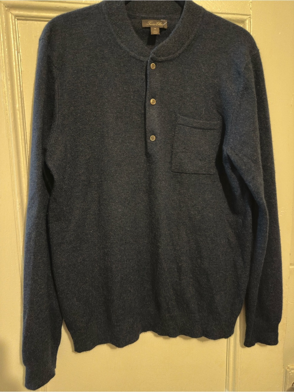 Tasso Elba Men's Navy Crewneck Henley Sweater. 100% Cashmere. Size Medium.